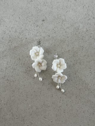 עגילי פרחים לבנים FLOWER 5
